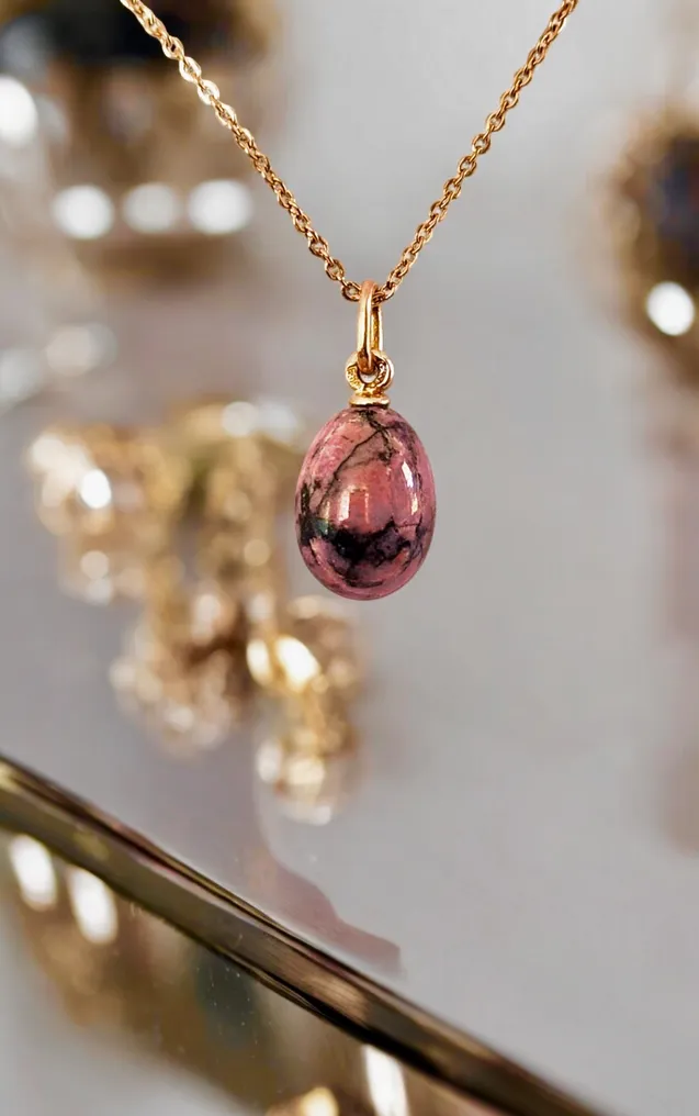 Pendant Imperial Russian  Gold & Purpurin  Pendant Circa 1890-1907, Workmaster  Alfred Thielemann #1.2