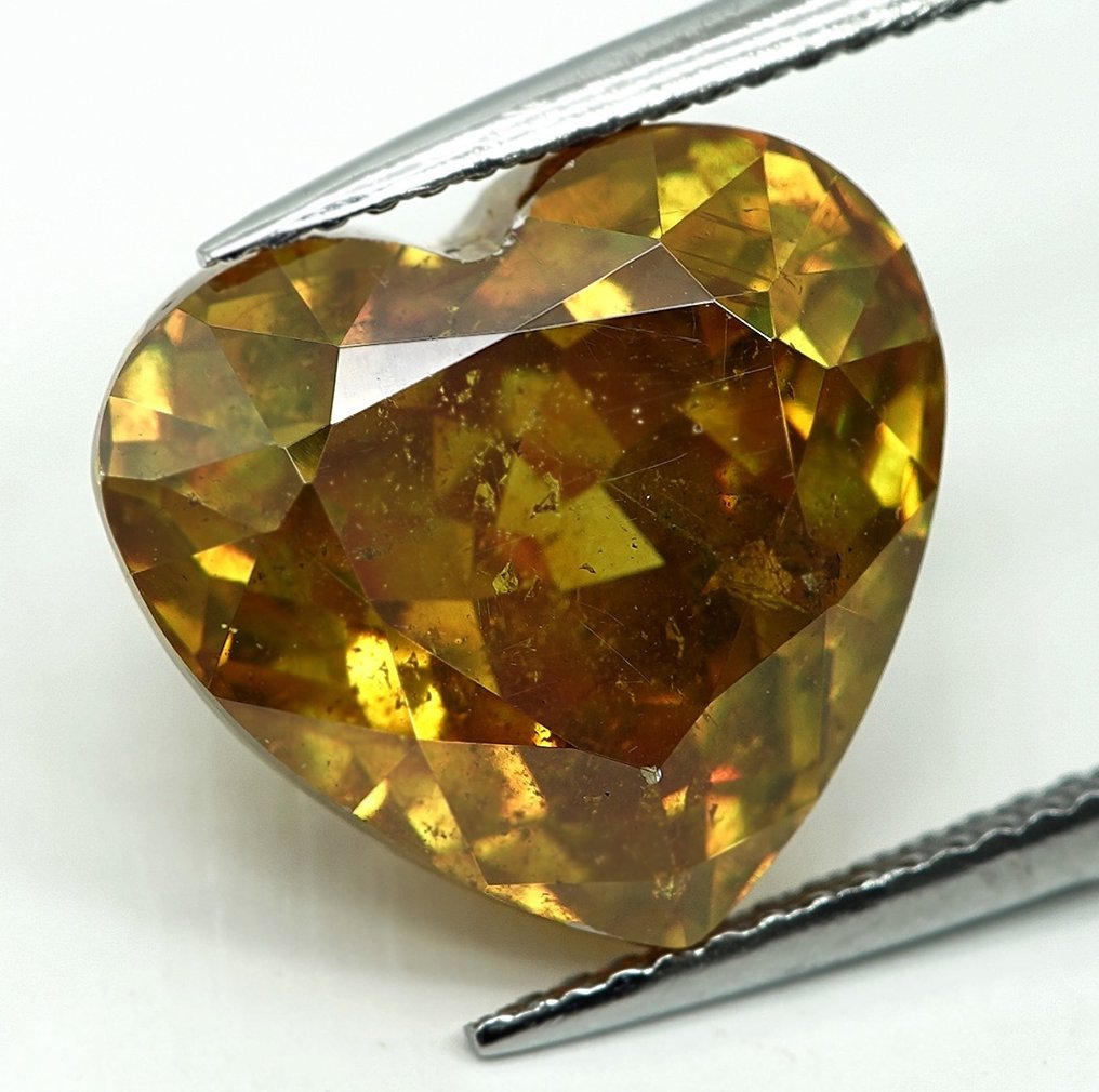 Sphalerite  - 12.97 ct - International Gemological Institute (IGI) #1.0