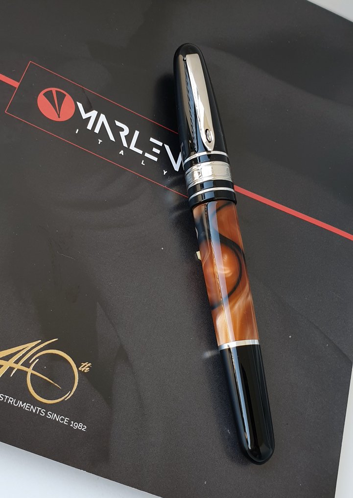 Marlen - Class - Edizione Speciale in Resina Italiana | Marrone e Nera - Penna roller #1.0