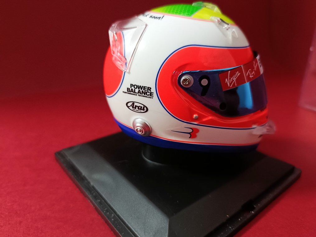 Ferrari - Rubens Barrichello 2009 - Hełm w skali 1/5  #3.2