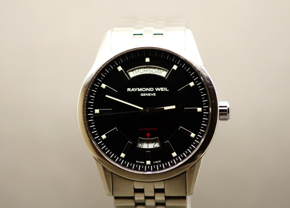 Raymond weil day date sale