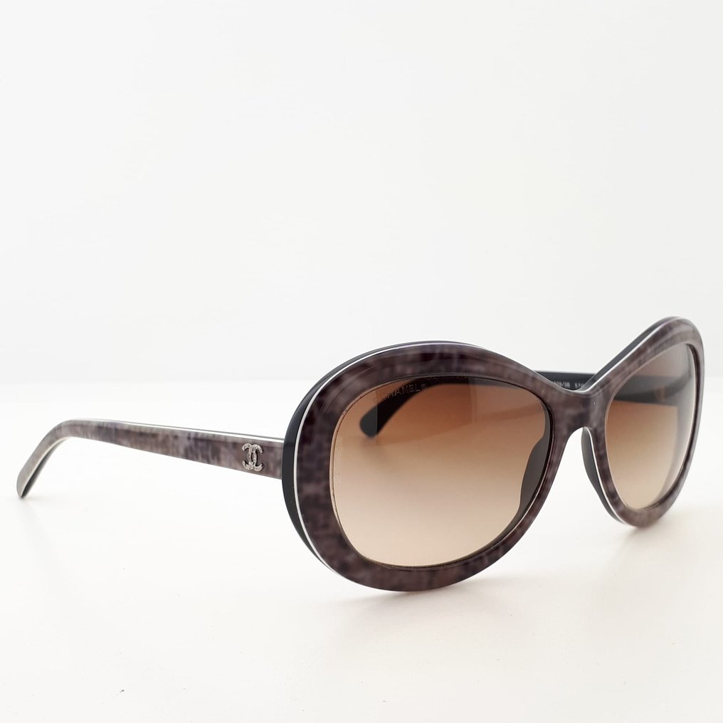 Chanel - Butterfly Multicolor with Silver Tone Chanel Coco Temple Details - Sunglasses #3.2