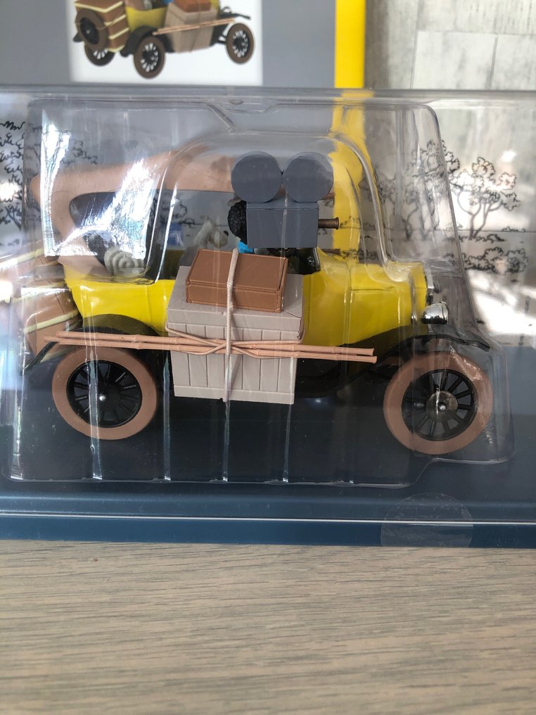 Moulinsart - Tintin - Voiture 1/24e - La Ford T jaune du Congo #1.0