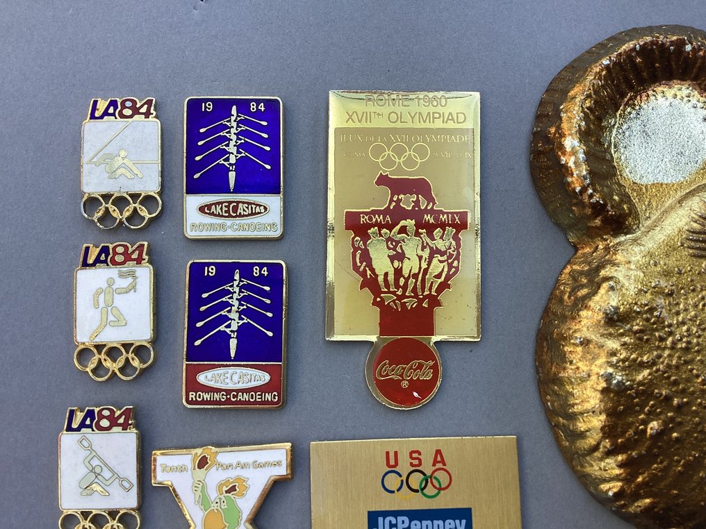 Jeux Olympiques, 38 Pins et Epingles, Mascotte des JO de Sotchi (Russie) 2014, Los Angelès 1984 et  #3.1