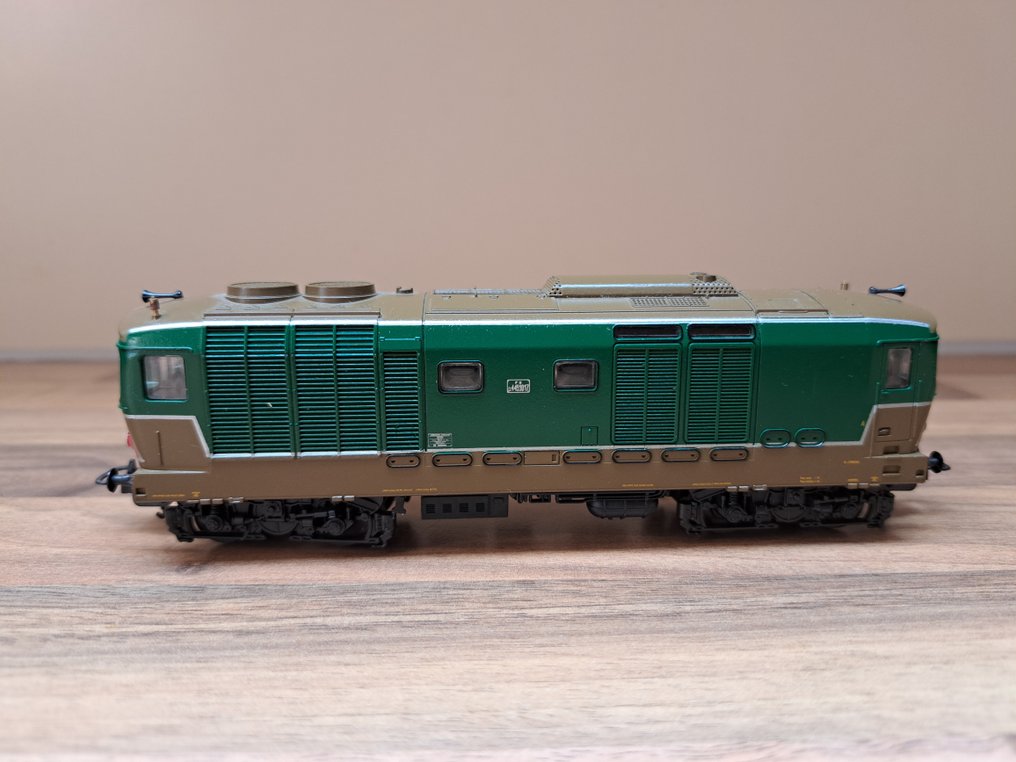 Lima H0 Model train (1) D445 1017 FS Catawiki