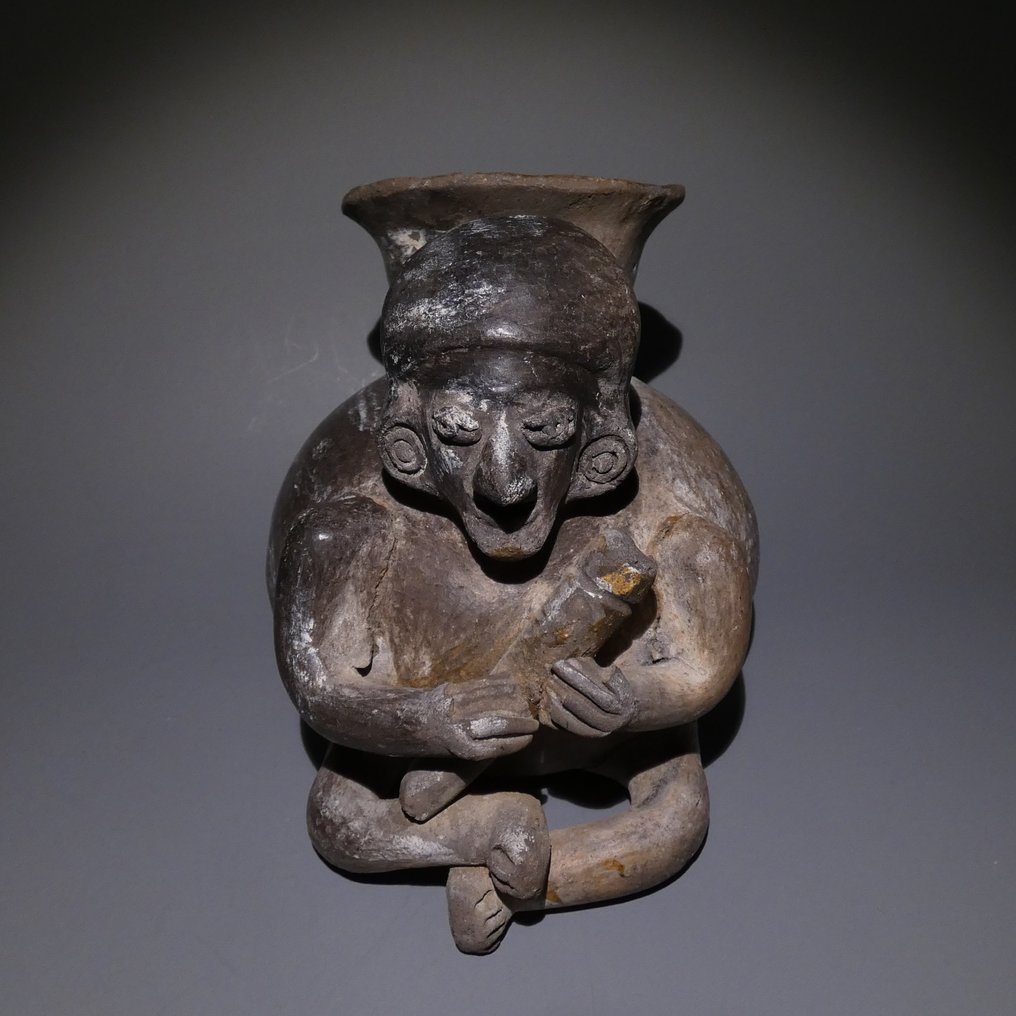 Colima, Messico, Terracotta Vaso figurativo. Altezza 13 cm. 100 a.C. - 250 d.C. Licenza di esportazione spagnola. #4.3