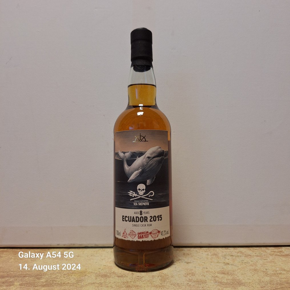 Ecuador Manabi 2015 8 years old Oldman Spirits - Belugawal Sea Shepherd - Kirsch Import  - b. 2023 - 70cl #1.1