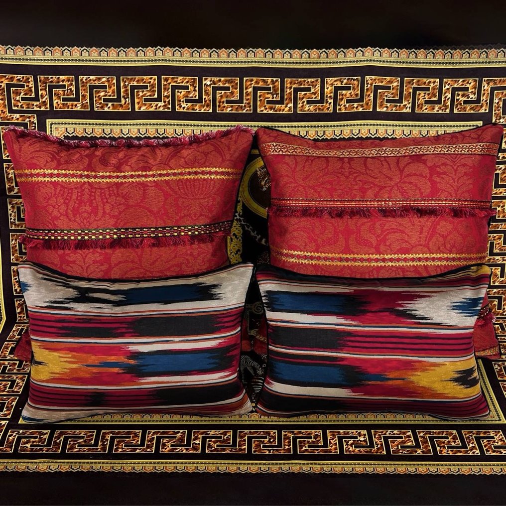 ETRO Home 新的一组四个 - 垫子 #1.0