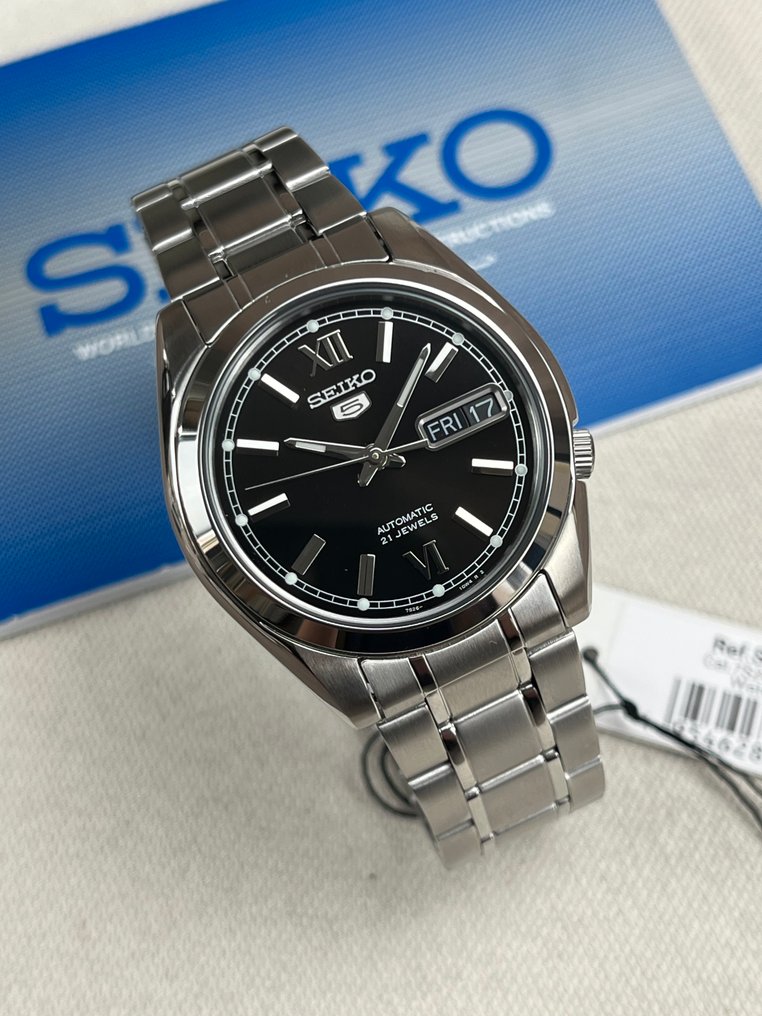 Seiko 5 Automatic Day Date No Reserve Price SNKL55K1 Men 2011 present auction online Catawiki