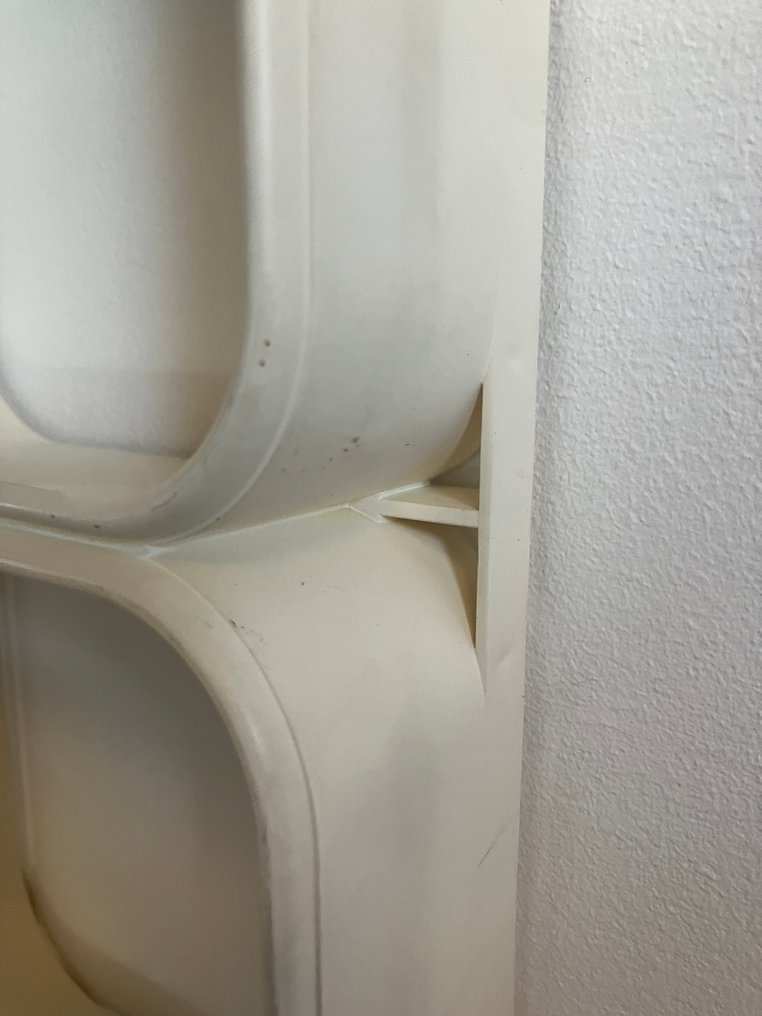 Stativ - Plast - Sytti’er væghylder #4.3