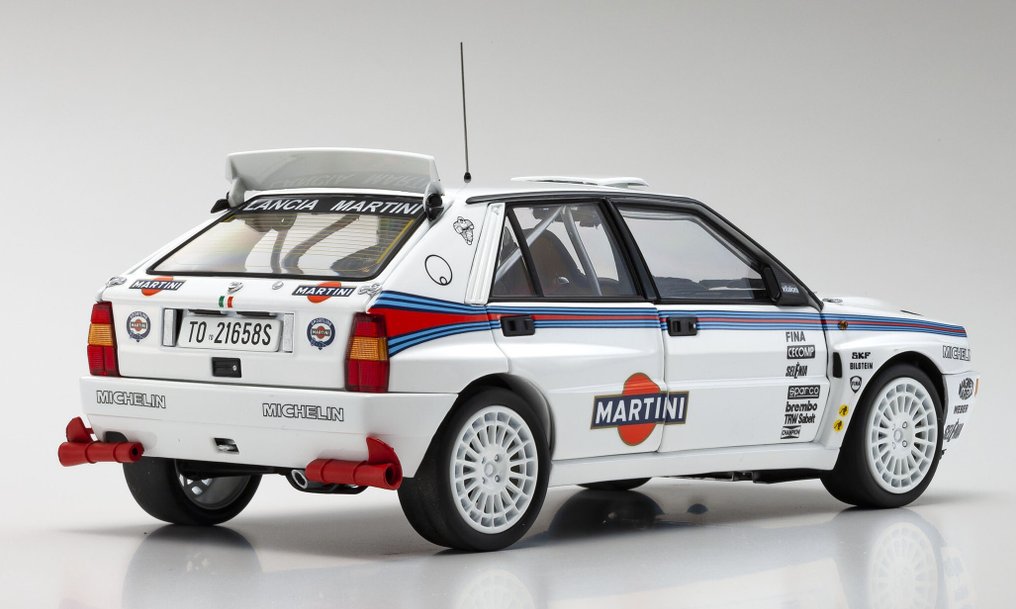 Kyosho 1:18 - Modell sportsbil - Lancia Delta HF Integrale Martini Test-car 1991 *full opening* - KY08348G #2.1