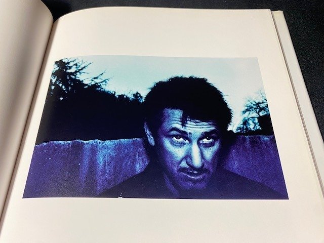 Anton Corbijn - 33 Still Lives (FIRST PRINTING) - 1999 #3.2