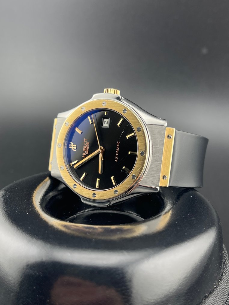 Hublot 1915.7 sale