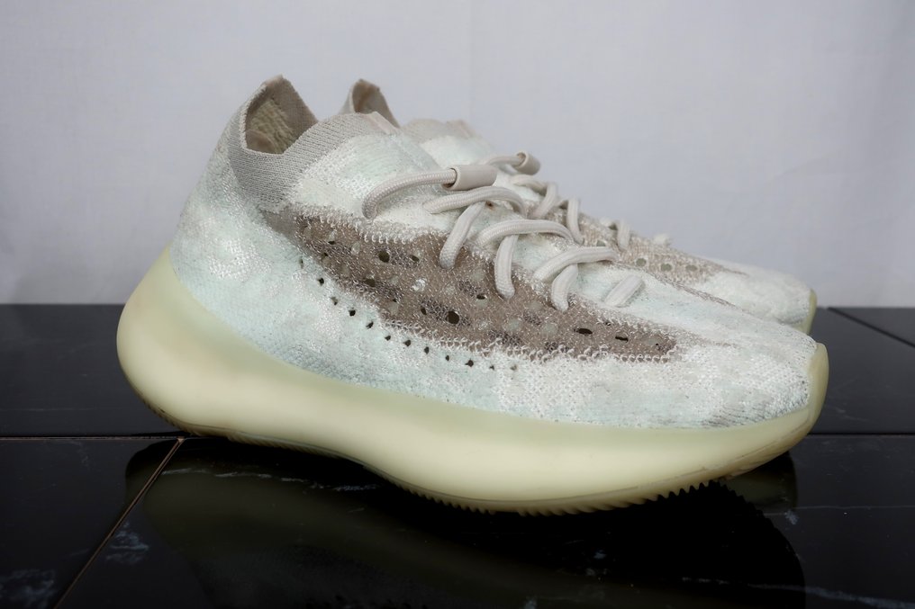 Yeezy maat 39 online