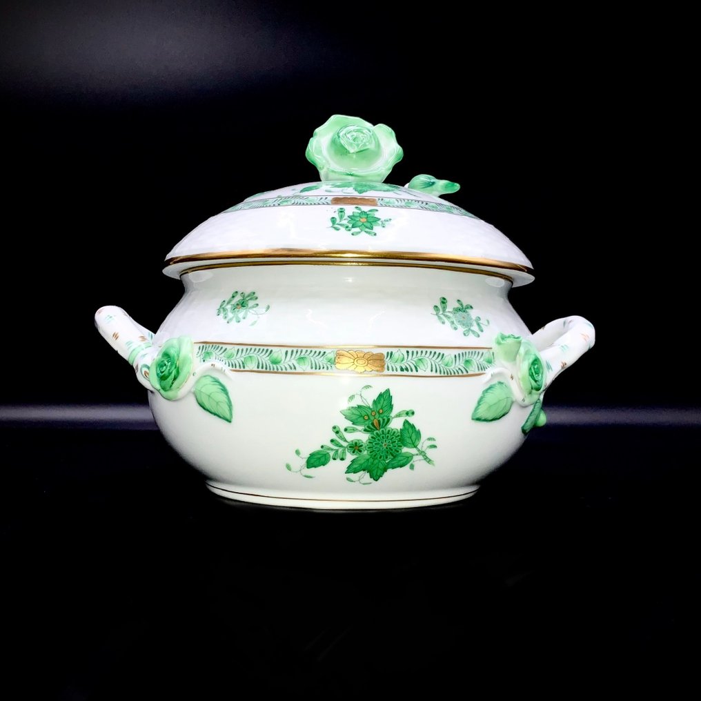 Herend - Artwork Tureen with Rose Knob Lid and Handles - "Apponyi Green" - Terrine - Handbemaltes Porzellan #1.1