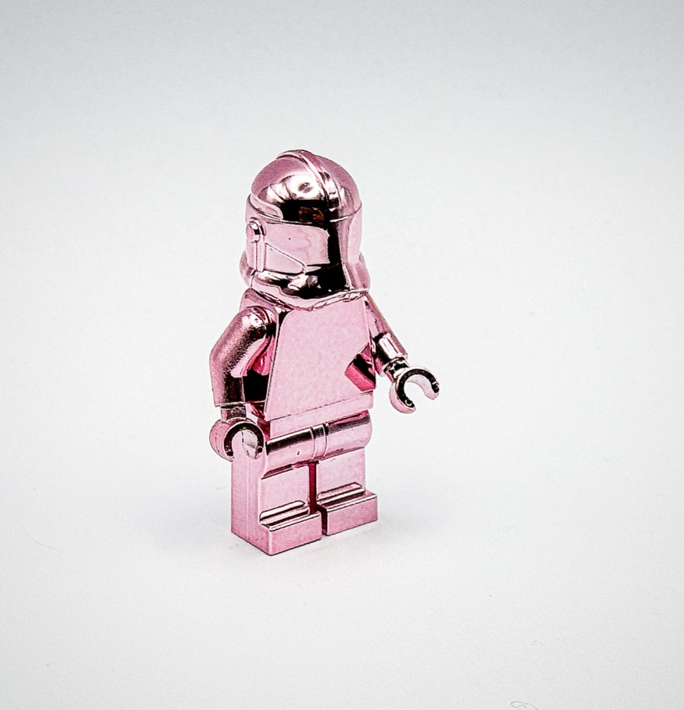 Lego - Star Wars - Chrome Pink Plated Phase 2 Clone Trooper Custom Item on Lego Parts #1.1