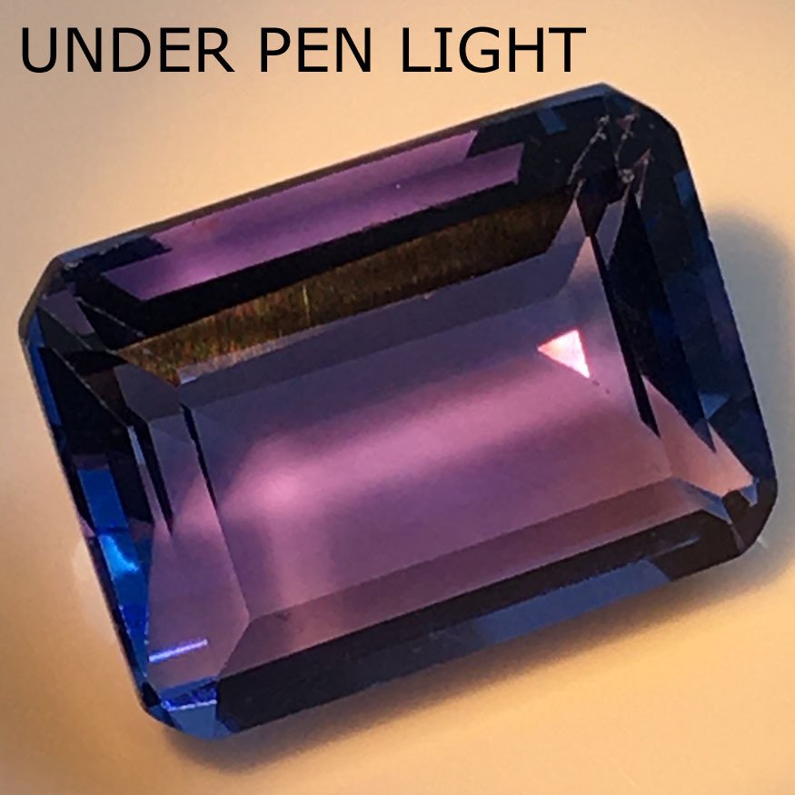 没有保留价 - 1 pcs  蓝色 萤石  - 15.20 ct - 国际宝石研究院（IGI） - 变色萤石 #3.2