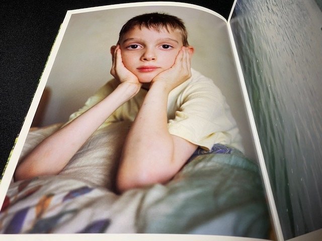 SIGNED; Cuny Janssen - Macedonia (MINT CONDITION) - 2004 #3.2