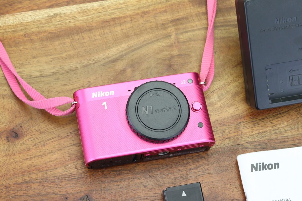 Nikon 1, J2 Pink Body Digitale camera #1.0
