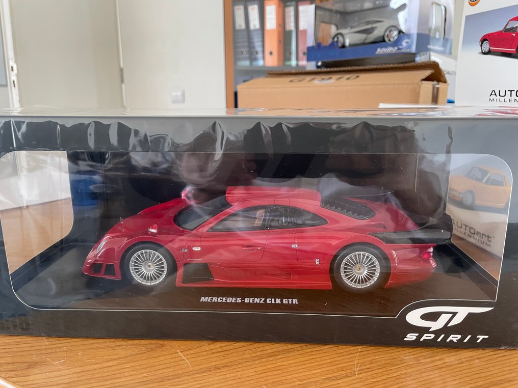 GT Spirit 1:18 - Model car - Mercedes-Benz CLK-GTR #3.2