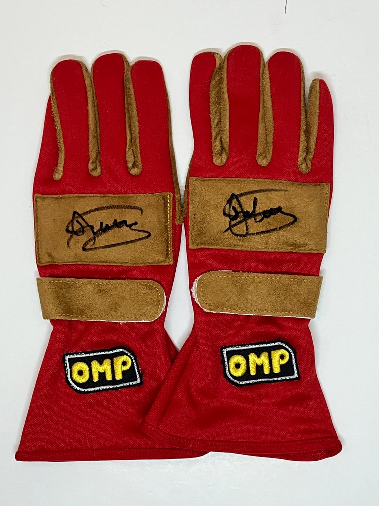 Ferrari - Jody Scheckter (signed) - 1979 - Race gloves  #2.1