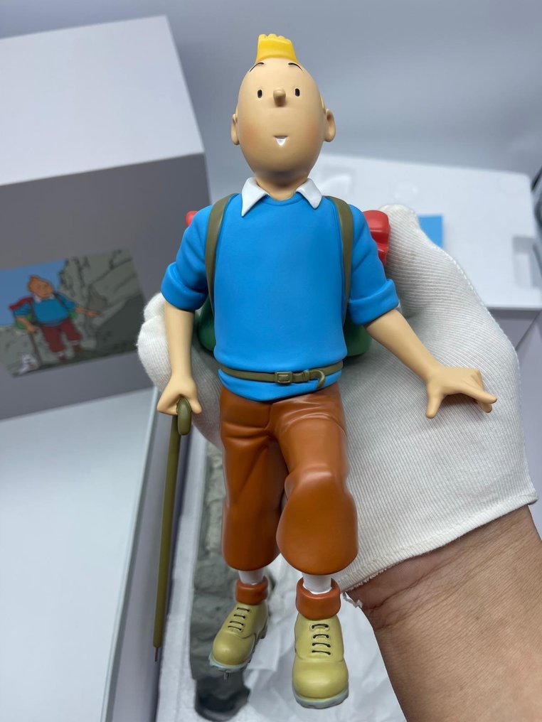 Tintinimaginatio - Tintin - Statuette Moulinsart 47000 - Tintin randonneur #1.0