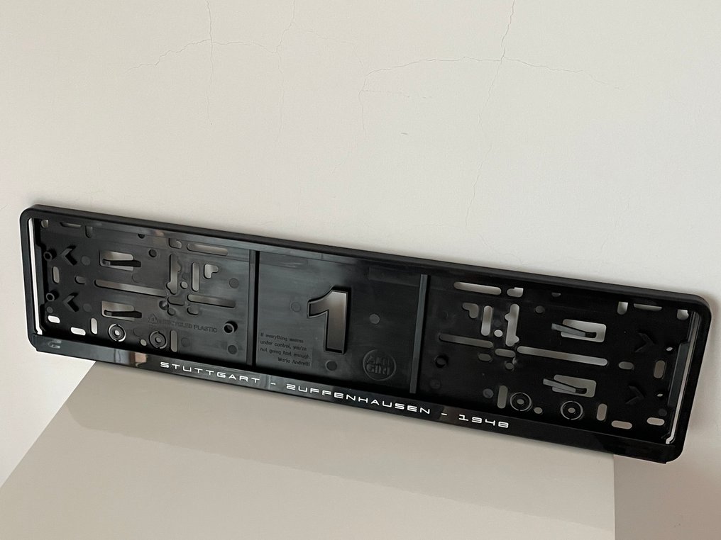 Porsche nummerpladeholder - Stuttgart - Zuffenhausen - 1948 - Porsche - NO ENVIO A CANARIAS #3.2