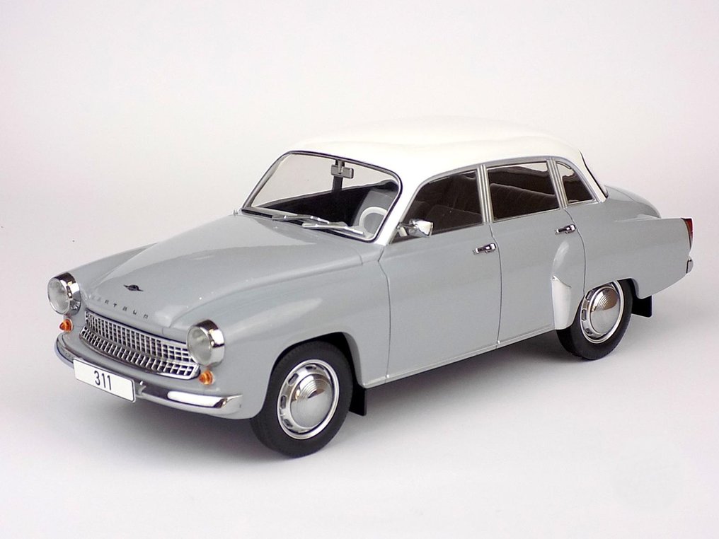 Modelcar Group 1:18 - Model sedan - Wartburg 311 / 312 #3.2