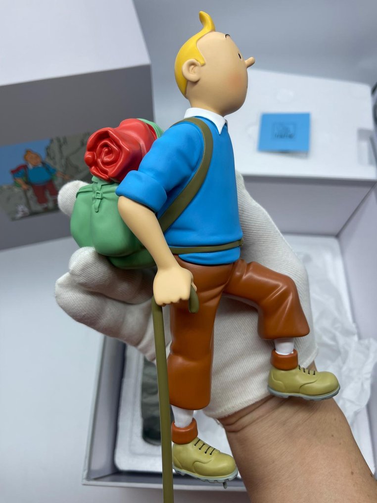 Tintinimaginatio - Tintin - Statuette Moulinsart 47000 - Tintin randonneur #1.0