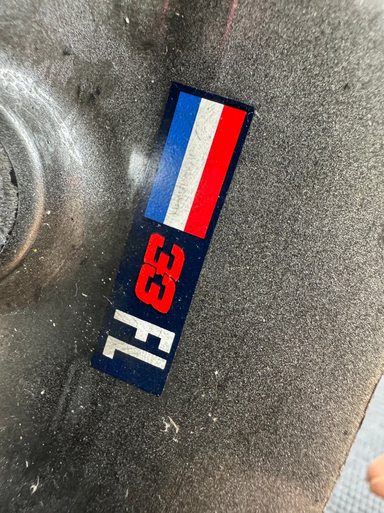 Komplettes Rad mit Reifen - Red Bull - RB15 tire complete on wheel #1.0