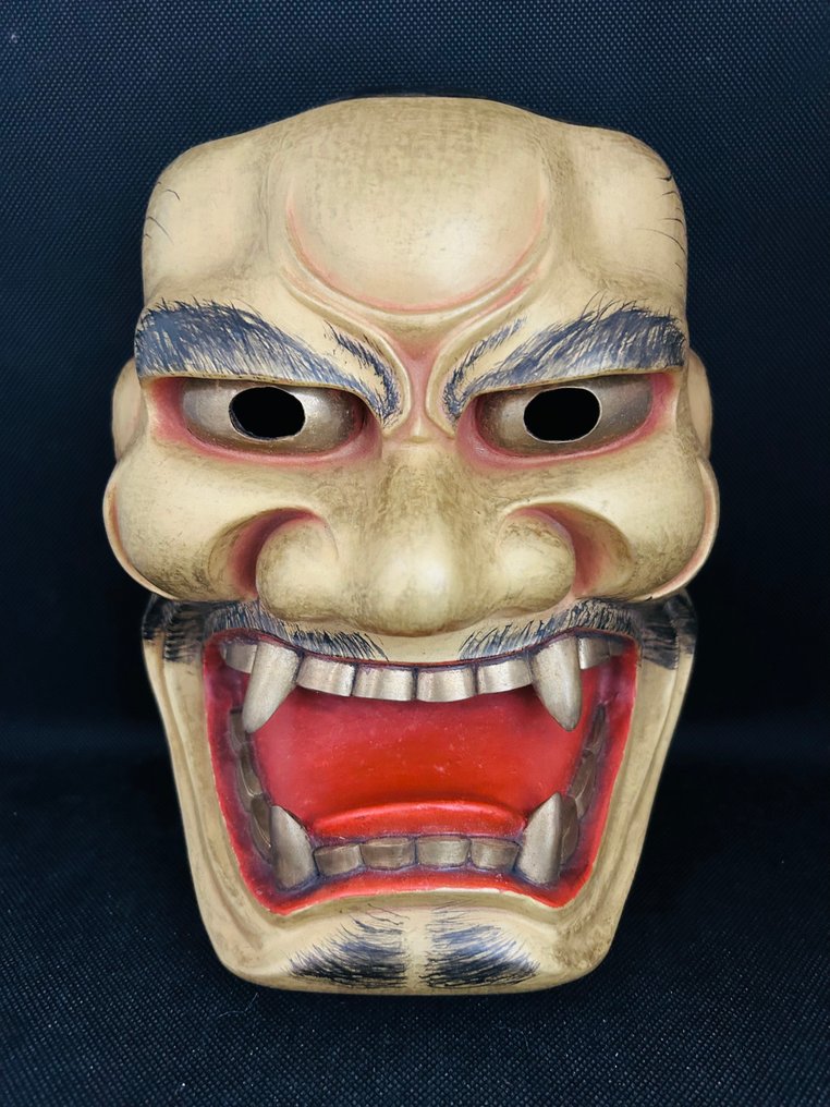 Noh mask - Wood - Shikami顰 - auction online Catawiki