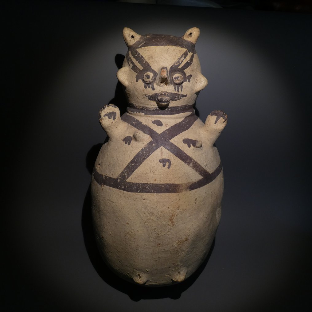 Chancay Teracotă Vas globular figurativ. 38 cm H. 1000 - 1400 d.Hr. Cu licență de export spaniolă. #1.1