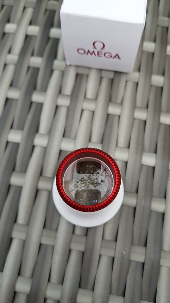 Lupp - loupe d'horloger de la célèbre marque d'horlogerie de luxe Suisse - 2020+ - Schweiz - Omega - Omega urmakarlupp #3.2
