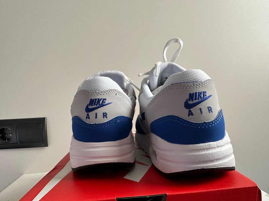 Nike - Sneakers - Mέγεθος: Shoes / EU 38 #2.2