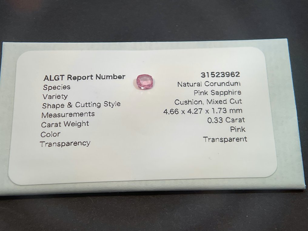 No Reserve Price Pink Sapphire 0.33 ct Antwerp Laboratory for