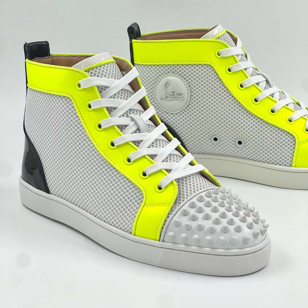 Louboutin 44 shop