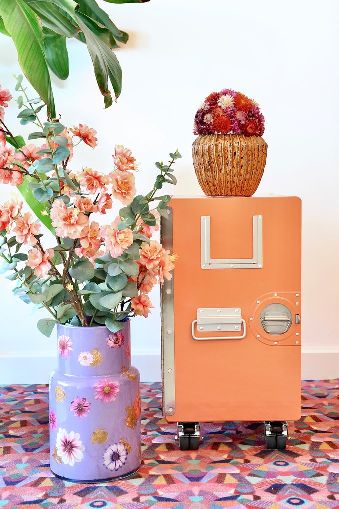 Trap Trading - 航空手推车  - 航空夜灯柜 飞机 婴儿推车 边桌 - 2020年及之后 - 航空家具 #1.0