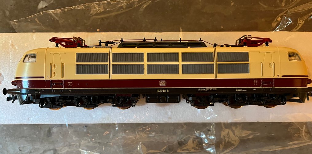 Roco H0 - 04146A - Modellbahnlokomotive (1) - BR 103 - DB #1.1