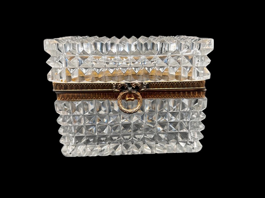 Boks - Krystal - sandsynligvis baccarat #4.3