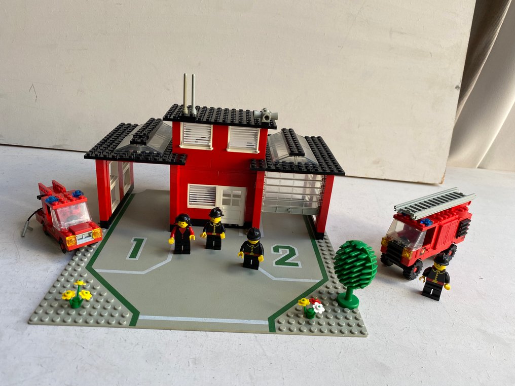 Lego classic fire station clearance