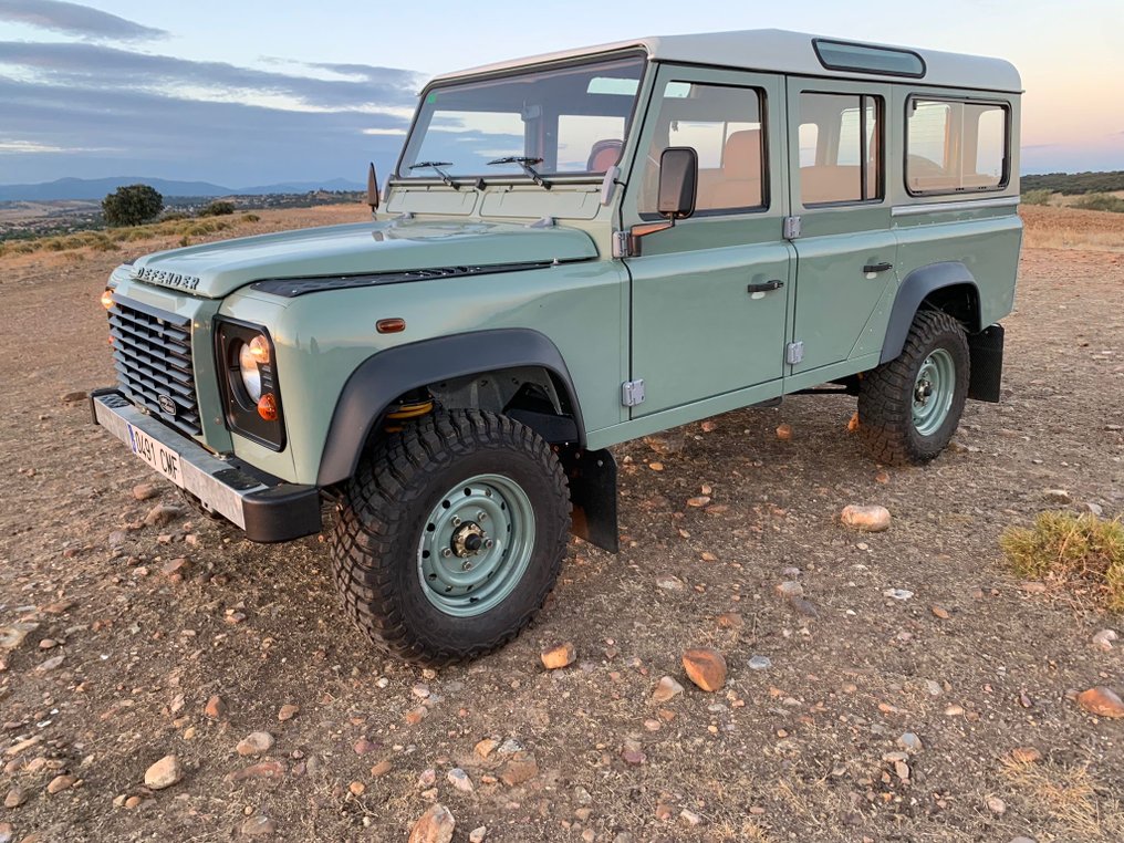 Land Rover - Defender 110 - 2003 #3.2