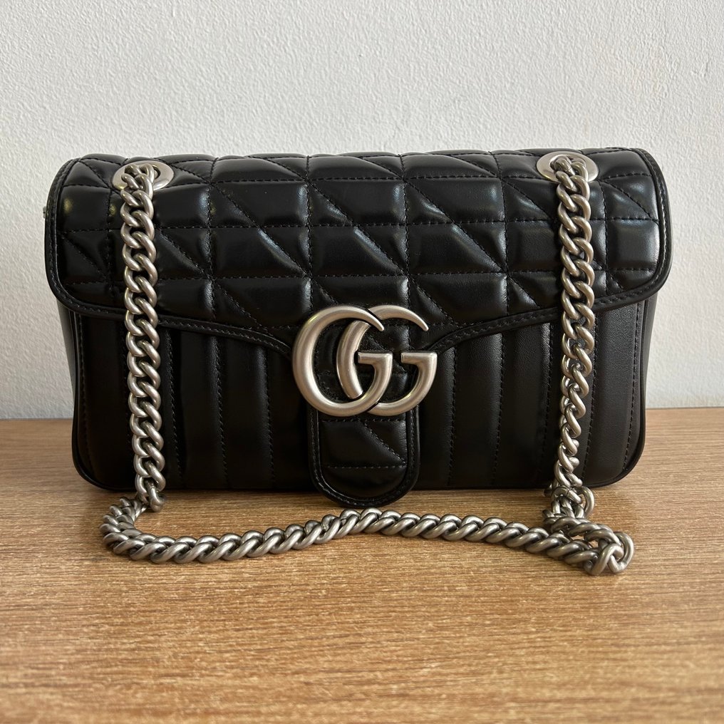 Gucci Calfskin Matelasse Aria Small GG Marmont Shoulder Bag Black Shoulder bag auction online Catawiki