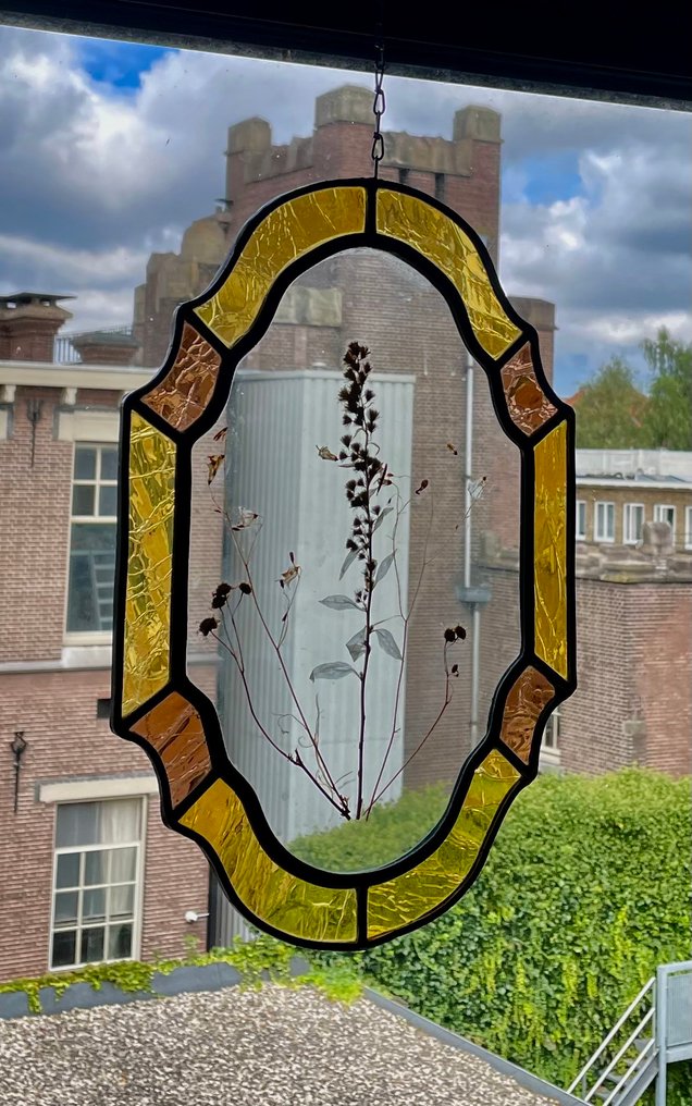  Lasimaalausikkuna - 1960-1970  #1.0