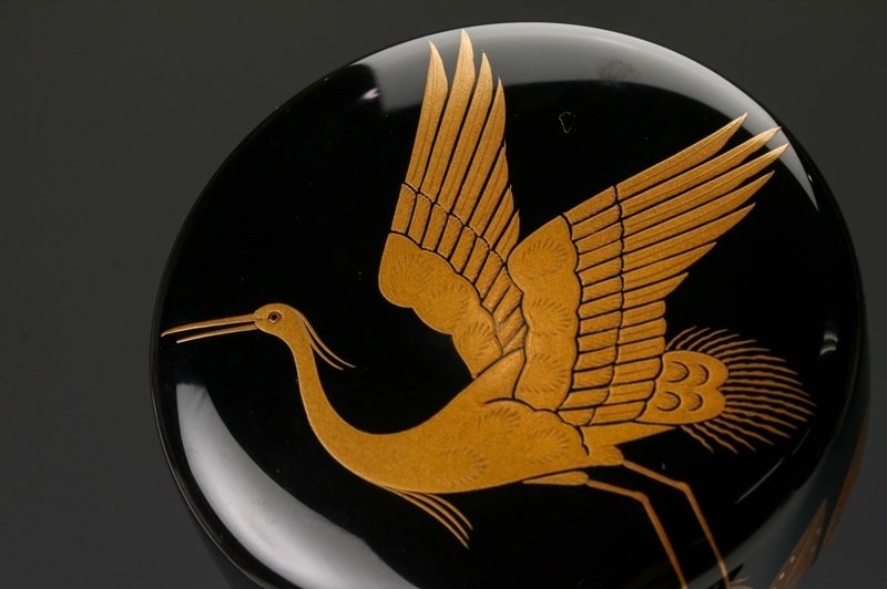 Ichigo Itcho (1898-1991) - Natsume - Sehr schöne Natsume mit Reiher-Maki-e-Design, signiert - einschließlich beschriftetem Tomobako - Gold, Holz, Lack #2.2