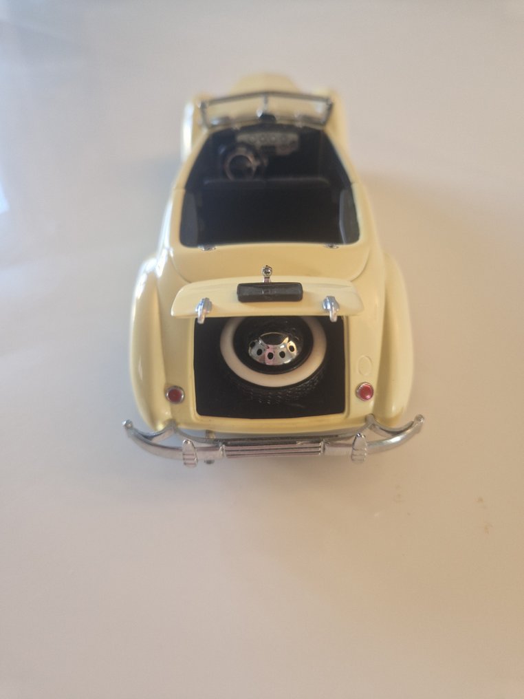 Franklin Mint 1:24 - Modèle réduit - 1937 Cord 812 Phaeton Coupe #2.1