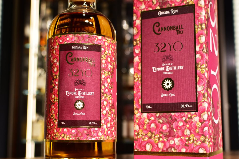 Enmore (Versailles Still) 1990 32 years old Distilia - Cannonball Tree - Exclusively for Catawiki - Floral Rum Series   - b. 2023  - 700ml #1.0