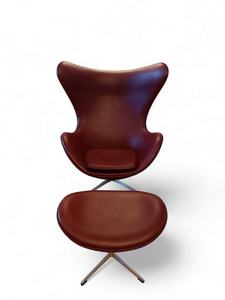 Fritz Hansen Arne Jacobsen Chaise longue Fauteuil oeuf