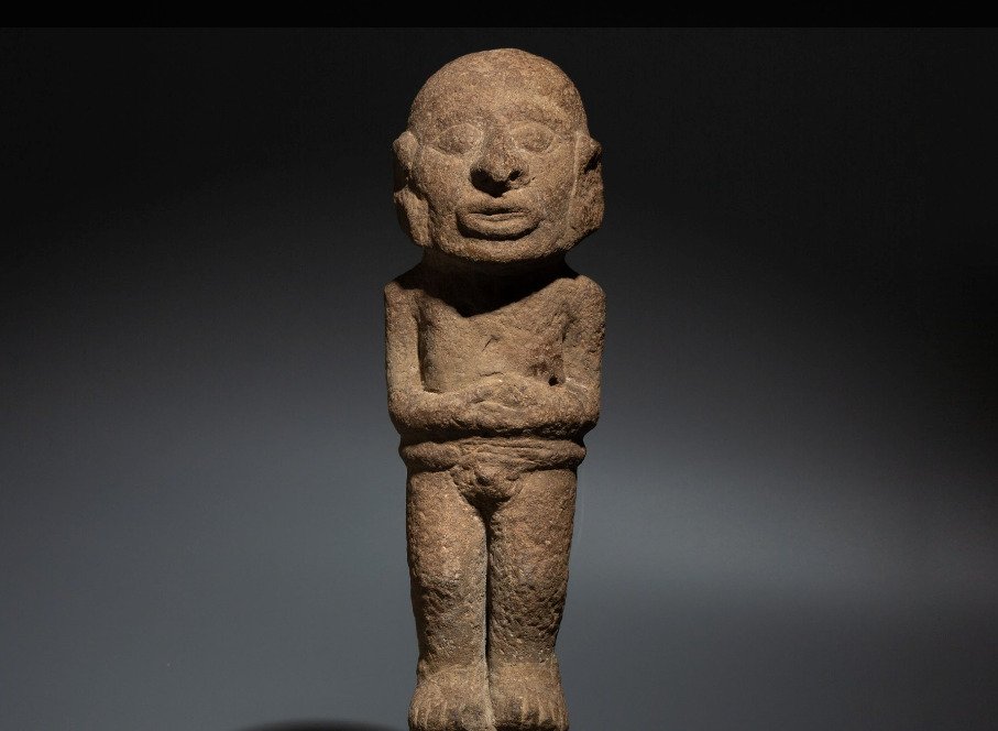 Huasteca, Mexiko Vulkanisches Gestein Vulkanischer Gesteinskopf. 9. bis 16. Jahrhundert n. Chr. 32 cm hoch. Spanische Importlizenz. #1.0