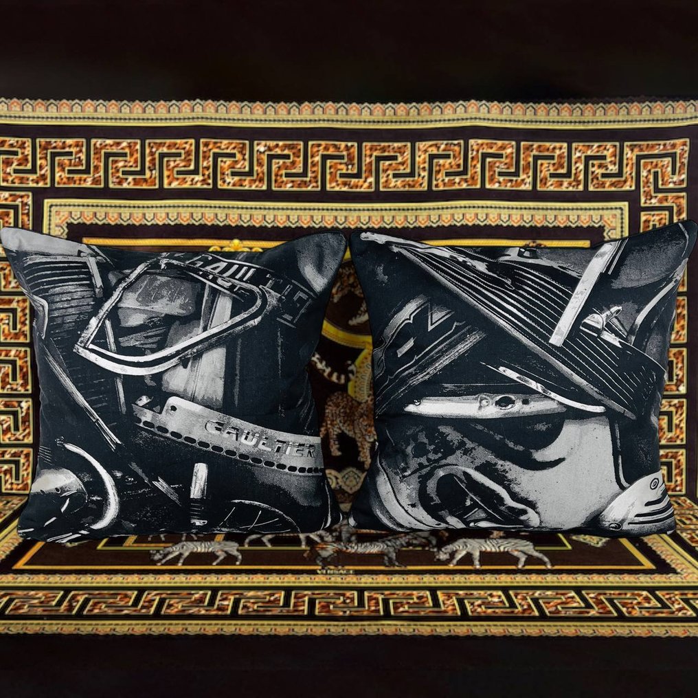 Jean-Paul Gaultier - FREE SHIPPING Nuovo set di due - Cuscino #2.1