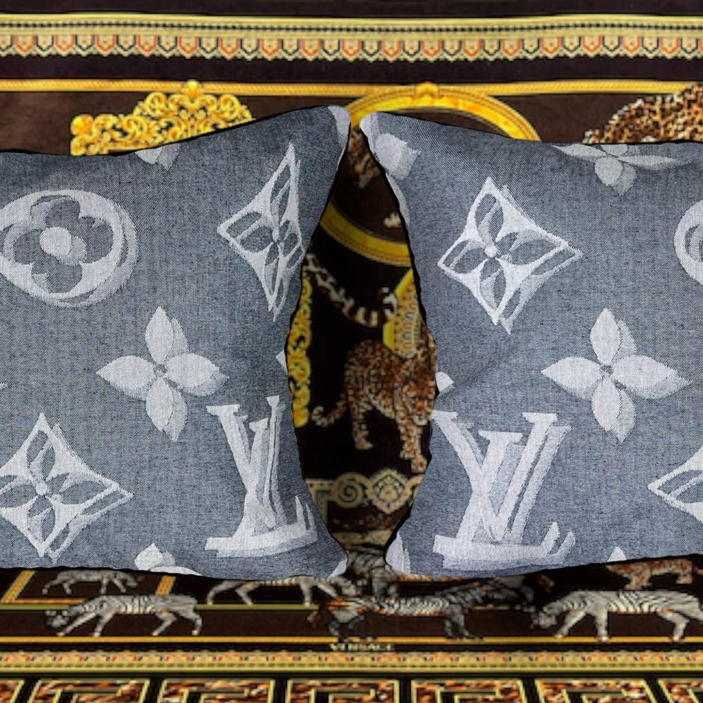 Louis Vuitton Un nou set de două dimensiuni "XL". - Pernă #3.2